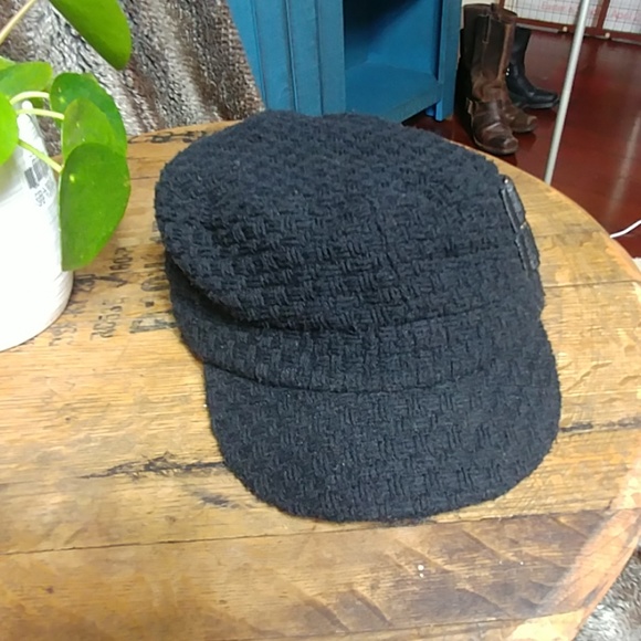 Mudd woven pageboy cap.EUC - Picture 3 of 3